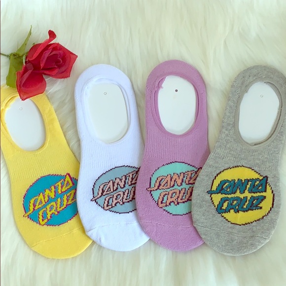 Santa Cruz Skateboards Accessories - NWT- WOMEN’S NHS SANTA CRUZ CREW SOCKS